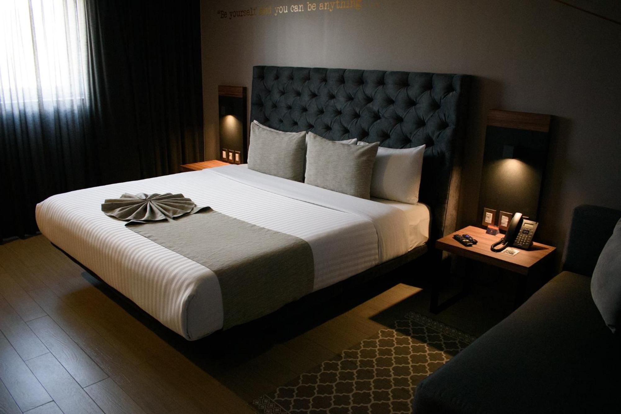 Bedford Hotel จูลิกา ภายนอก รูปภาพ